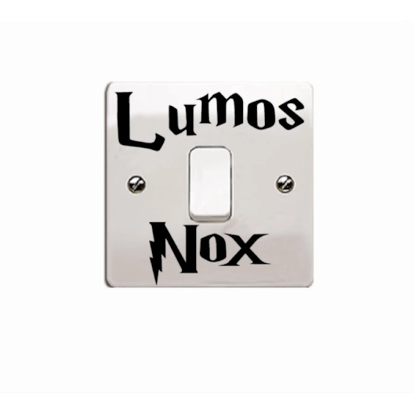 Lumos Nox (Valo/Pimeys) Valokatkaisijan Tarra Vinyyli Tarra Lapselle