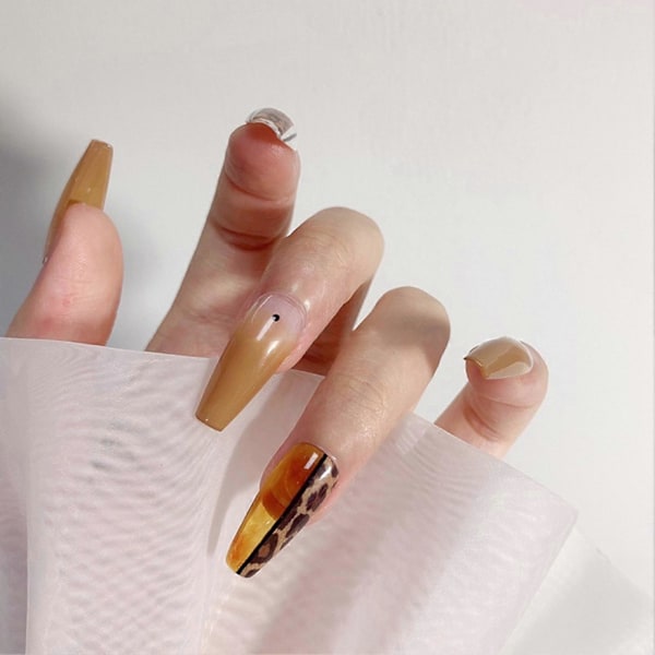 Nagelsticker Levande 3D-effekter Ultratunna Populära Leopard Sliders Konstdekorationer Djurmönster för Manikyr 7