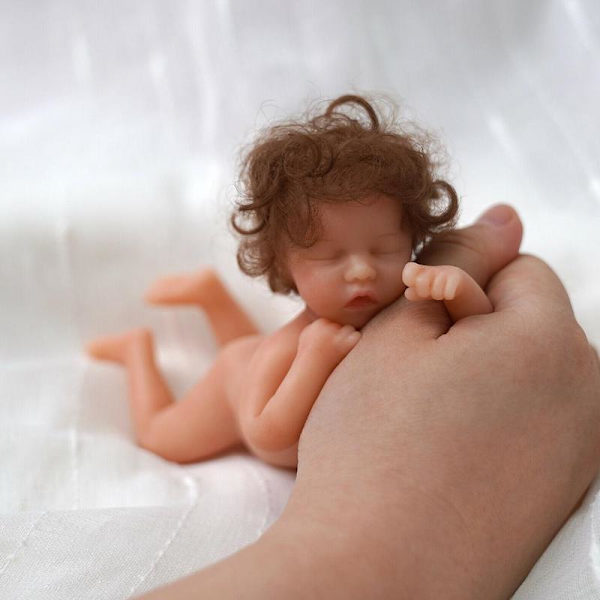 ##/1 x 6 tum mini realistisk babyflicka nyfödd lockigt hår rötter passar silikon helkropp sovande babydocka 15cm##/