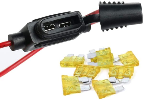 8-pack Säkringshållare 12V Vattentät 14AWG 20Amp Bil Motor Bladsäkring