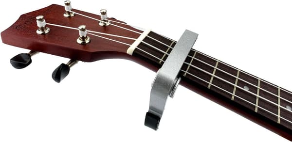 Nopeasti irrotettava kitaran capo, akustiselle, sähkökitaralle, ukulelel