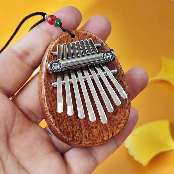 1 x Mini Kalimba (Tåreformet), 8-Tast Kalimba, Bærbar Solid