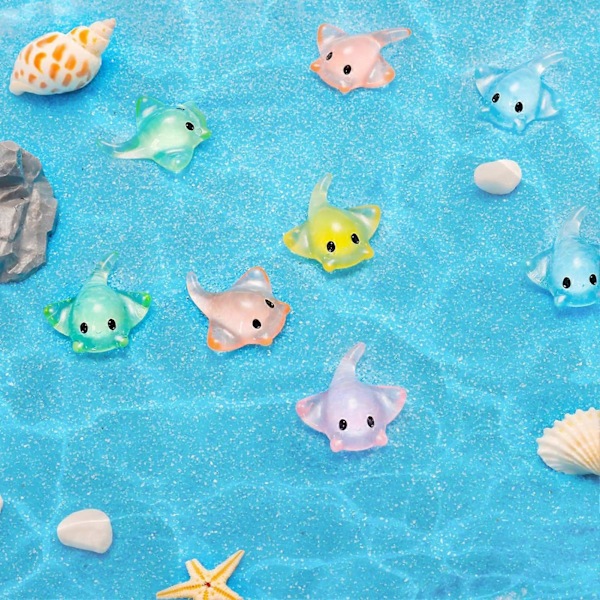 30/60 st Mini Manta Ray Figurin Färgrik Harts Havsfisk Ornament Liten Havsdjur Leksak Miniatyr Staty Skrivbord Akvarium Mikrolandskapsdekoration 60pcs