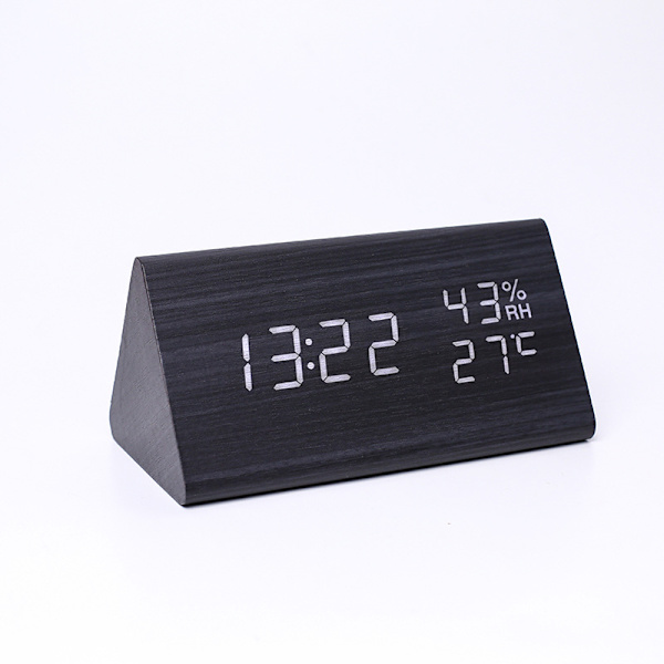 Digital klokke, tre morgenvekkerklokke med 2 alarm innstillinger,