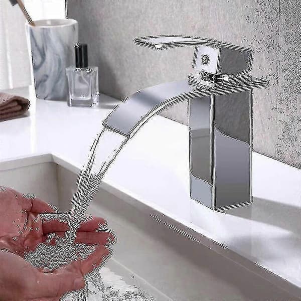 Badeværelsesarmatur, moderne design af Cascade Faucet Lavabo, holdbart kobberventilhusdesign, krom Pl