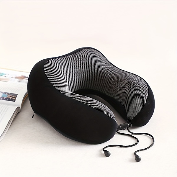 Ergonomisk U-formad Resekudde i Memory Foam Cool Black