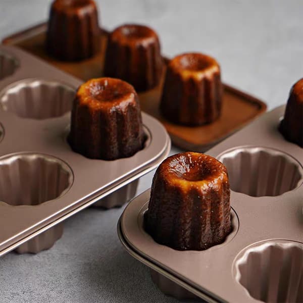 Kakeform, Karbonstål non-stick canelé-former