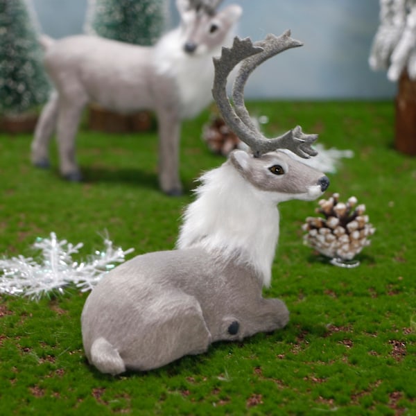 Jul Ren Staty Modell Miniatyr Djur Plast Figurin Ornament för Skrivbord Bil Mikro Landskap Dekoration Foto Rekvisita GS B
