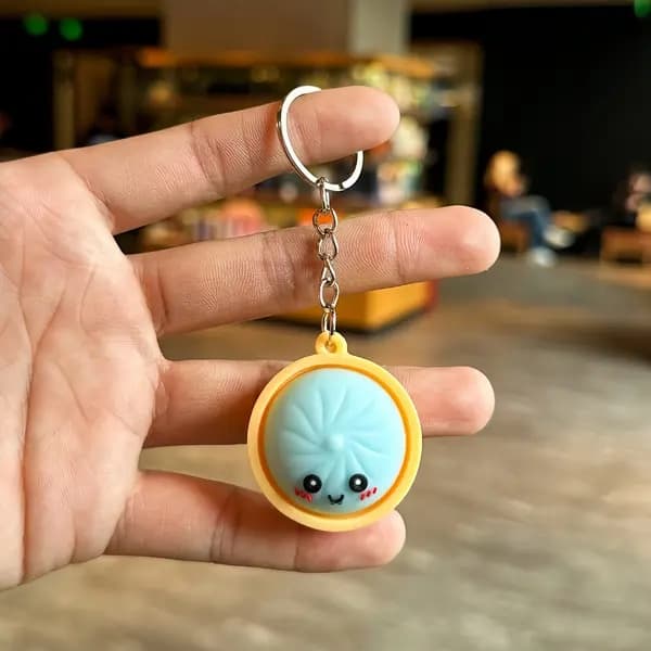 dumpling squishy nøglering, klemme nøglering, dumpling fidget legetøj, sjov nøglering til angst og stressreduktion blue