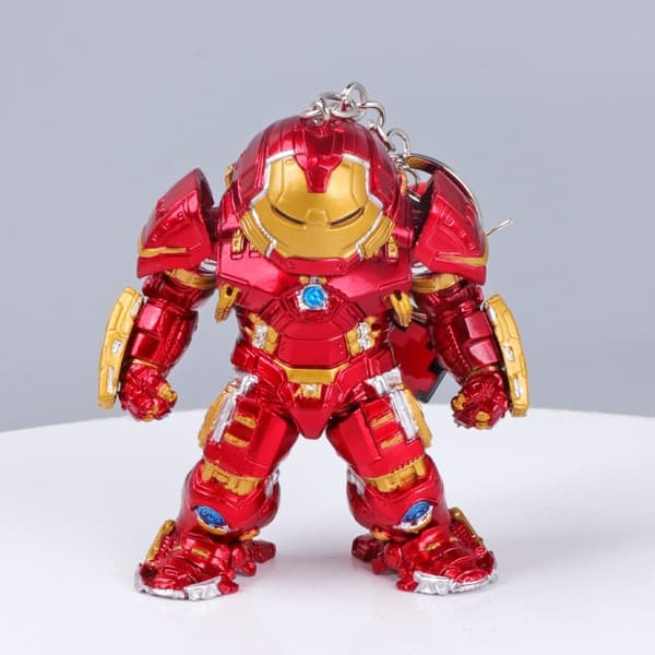 Q-version sæt af 8 Spider-Man, Iron Man, Thor, Domination nøglering håndholdte kontor-bordpynt