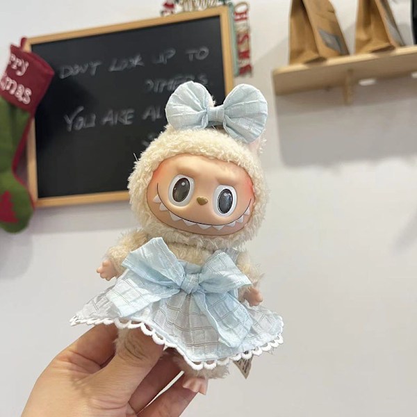 Hängande blå godis klänning, (endast kläder) 17cm hänge blind box macaron Labubu Labubu Time to chill dockkläder