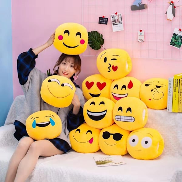 2-pack slumpmässiga uttryck, handvärmare kudde mjuk plysch emoji rund kudde plysch leksak barns födelsedagspresent lämplig för bil kontor hem