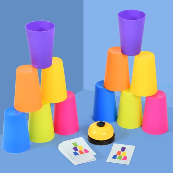 Koncentrationsbarnens pedagogiska tidiga utbildningsstaplingskopp Baby Battle Game Training Kindergarten Stack