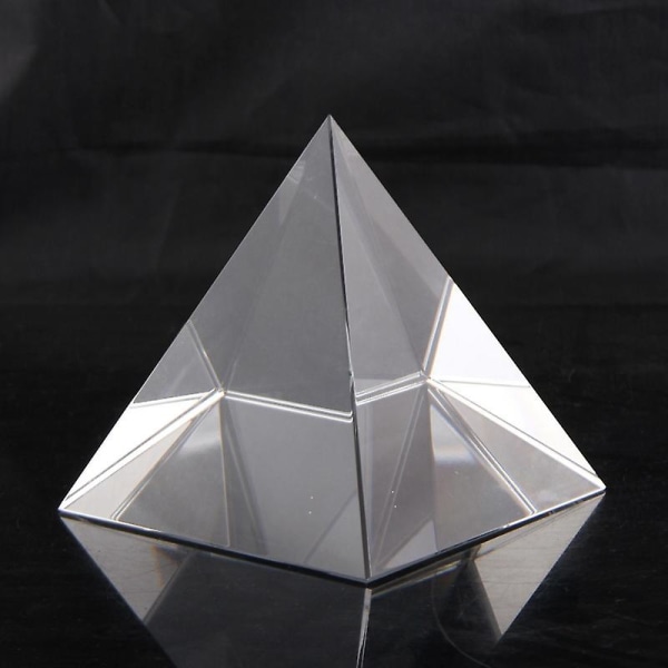 Optisk glaspyramide 40 mm høj rektangulær polyeder velegnet til undervisningseksperimenter
