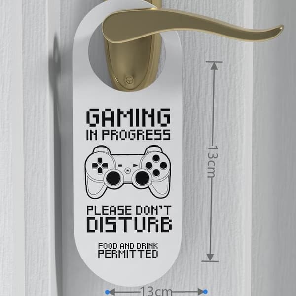1-pack GAMING IN PROGRE dörrhängare för barnrum, spel pågår, stör ej, dörrskylt i trä