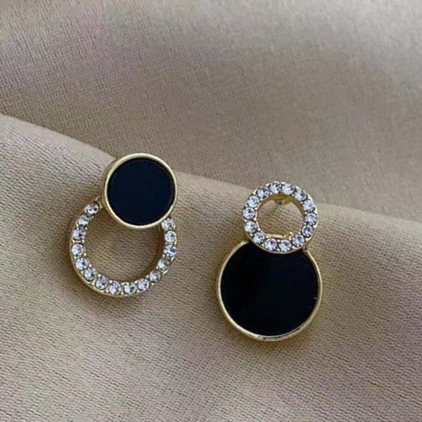 Kvinners øredobber Asymmetriske Runde Hule Runde Sorte Stud Øredobber Rhinestone Tilbehør Til Kvinner