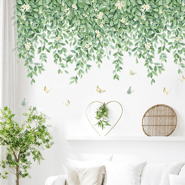 En uppsättning väggdekaler gröna blad blommor fjärilar väggdekaler