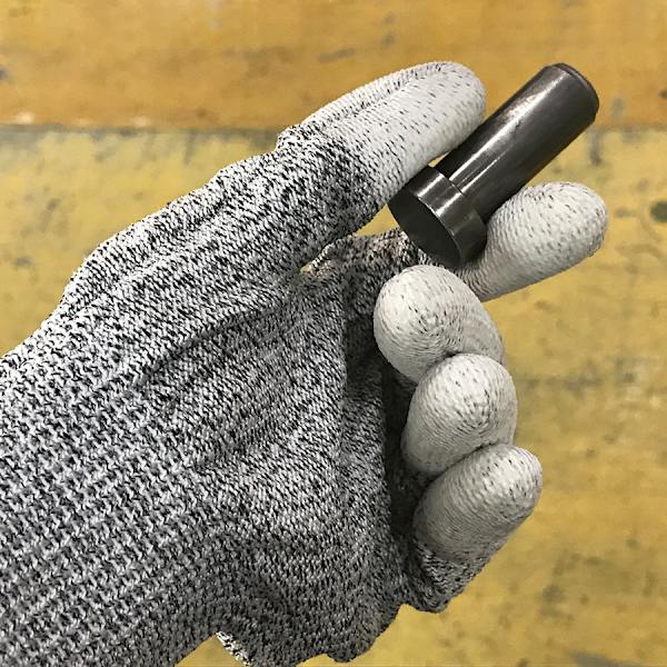 Et par kuttresistente hansker (21 cm), nivå 5 kuttresistente hansker