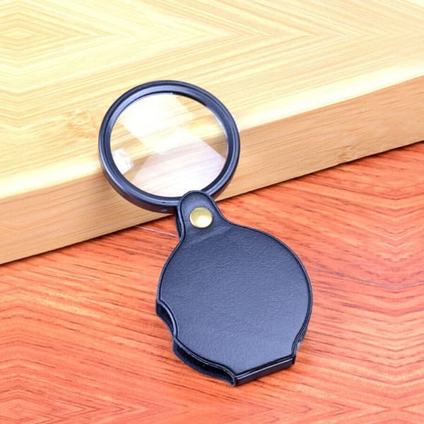 Fickförstoringsglas, 50mm 10X Mini Vikbart Förstoringsglas med Roterande Läderfodral