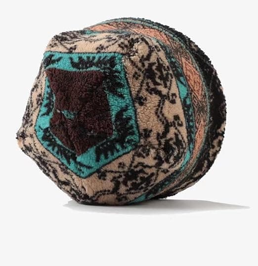 Fleece-neulelippis (Punainen Kuvio)