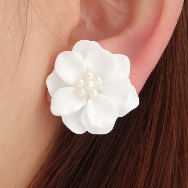 Modeklämma på örhängen Enkel White Camellia Flower Simulated P