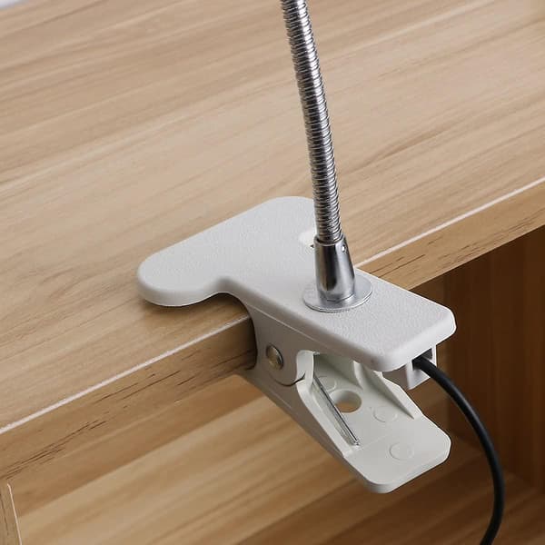 Led-leselampe for studier/arbeid/soving med klips og av/på-bryter