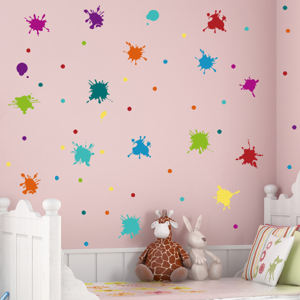 Yksi set värillisiä seinätarroja, seinätarra lastenhuoneeseen, värillinen