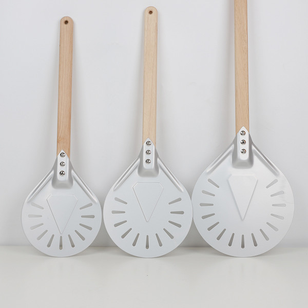 Perforeret pizzaspade 7/8/9 pizzaspade til pizzabrød bagere, 7 tommer 40 cm