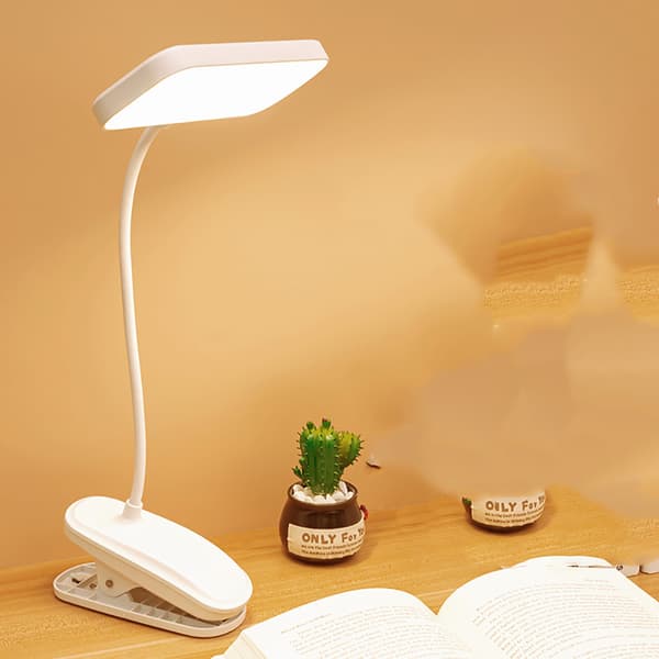 Klipsilamppu LED-lukuvalo USB-ladattava pöytälamppu