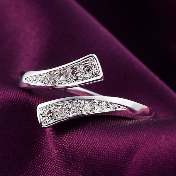 Elegant dam modern smycken silver justerbar ring dekorerad med klar zirkon