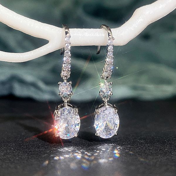 Øreringe Enkle ægformede Culet High Carbon Diamant Øreringe Til