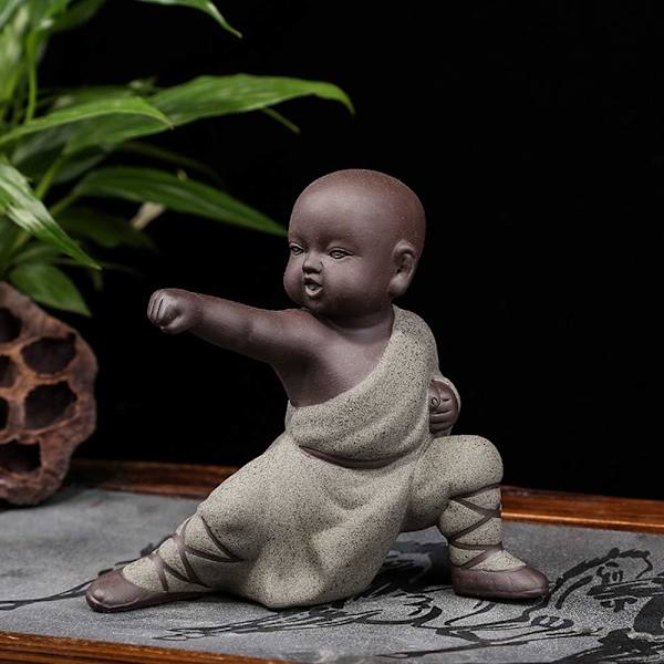 Lille Buddha-figur i keramik - Sød lille Buddha-statue - Kreativ munkestatue - Kunsthåndværk til babypupper - Delikate kinesiske gaver - Kunsthåndværk i keramik - Kung Fu-små munke