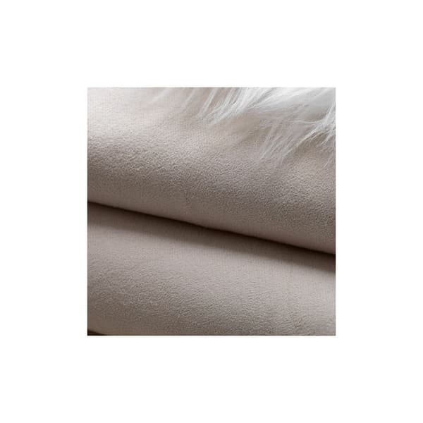 Plysj teppe imitert ull rund gulvmatte ren hvit stue soverom teppe