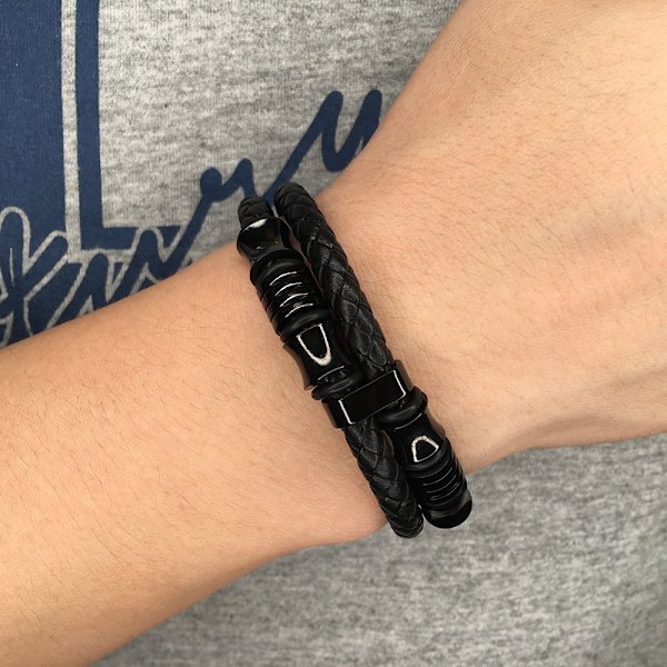 Premium äkta läderarmband för män i svart med magnetiskt rostfritt stålspänne i svart, silver och guld | Exklusiva smycken | Perfekt presentidé