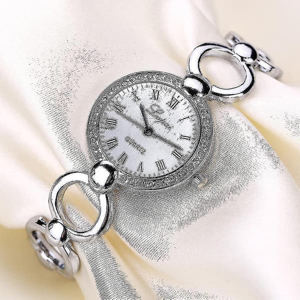 Moderne og luksuriøse dameure og armbånd til kvinder