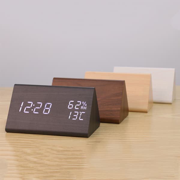 Trä Triangel LED Väckarklocka Digital Bords Termometer Elektronisk Bords Klocka Svart Trä Vit Trä