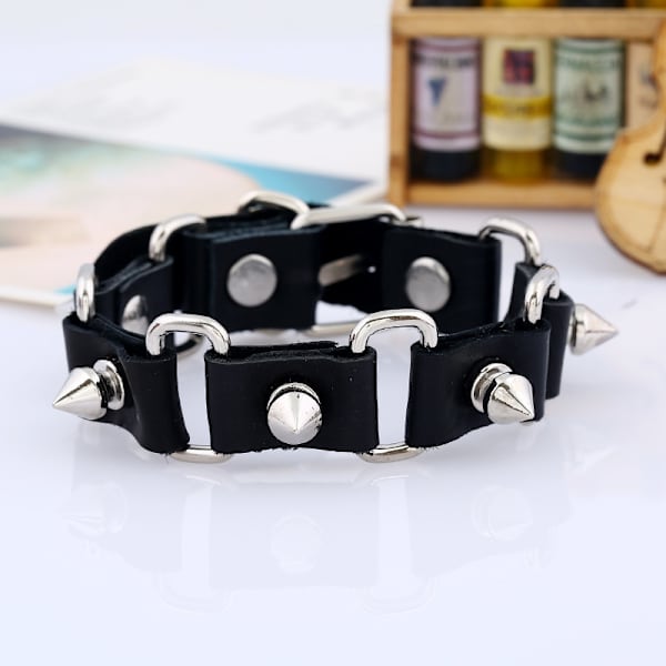 2 st PU-läderarmband Punkarmband Justerbart Goth Manschett Br