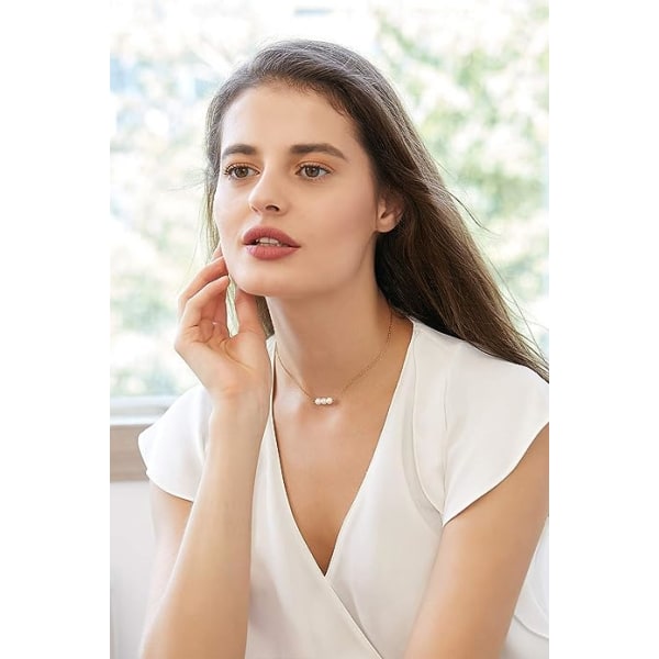 Enkel Tiny Dainty Pearl Halskjede - Liten Juni Fødselsstein Pearl Bar Choker for Kvinner