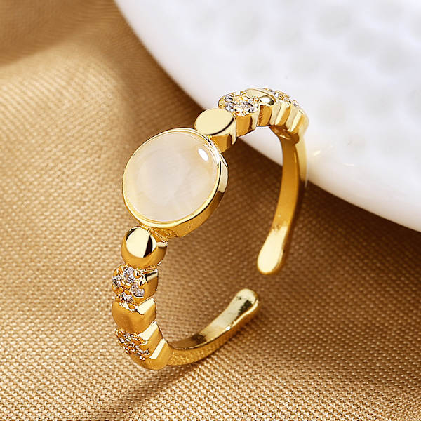 Guld Solitaire Opal Ring Dainty Opal Födelsedag Justerbar Öppen R