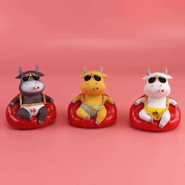 Søde ko-dyr miniaturefigurer håndværkspynt 9.5*8.5*7.5