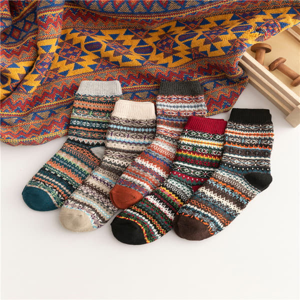 Womens Wool Socks Winter Athletic Socks Crew Sock Warm Hiking Mer