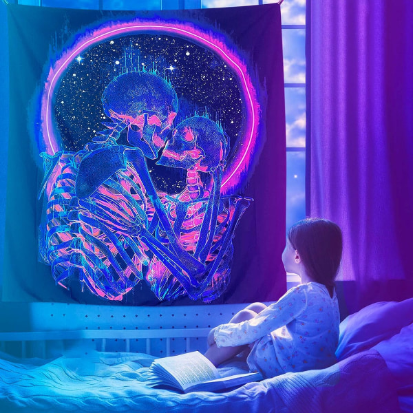 2022 Blacklight Skull Tapestry, The Kissing Lovers Tapestry UV Re