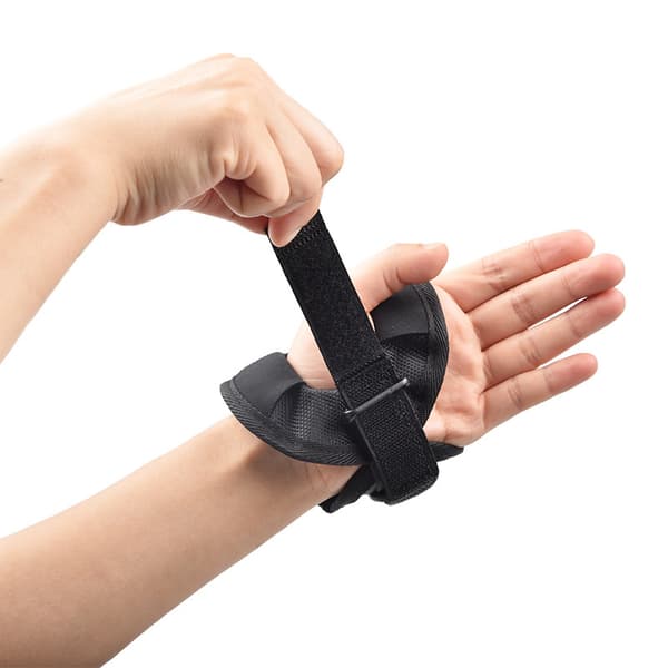 Taskulamppukotelo, Hands-Free-taskulamppukotelo ranteeseen tai käsivarteen