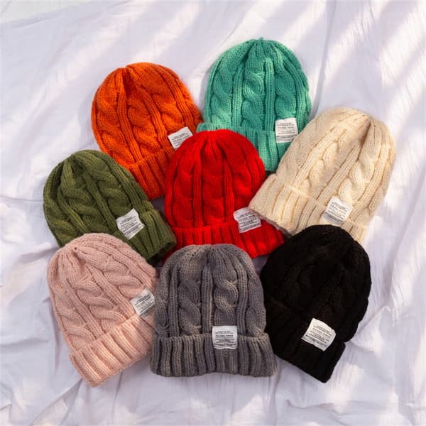 1 stk rød Cable Knit Beanie Solid Cuffless Trendy Stretchy Vinter H