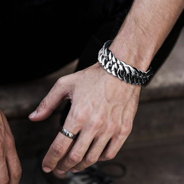 Trendy for- og bagside titanium stål armbånd Dominerende herre bred version støbt armbånd