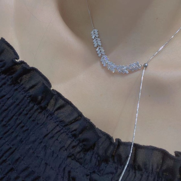 Kristall zirkon justerbar längd halsband mode all-match nyckelben kedja nisch