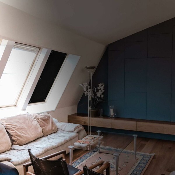 Blackout rullegardin til ovenlys, rullegardin til ovenlys, rullegardin til mørklægning med sugekopper, ingen boring, solbeskyttelse til vinduer og døre, soveværelsesgardin, nem at installere 57x100cm sort