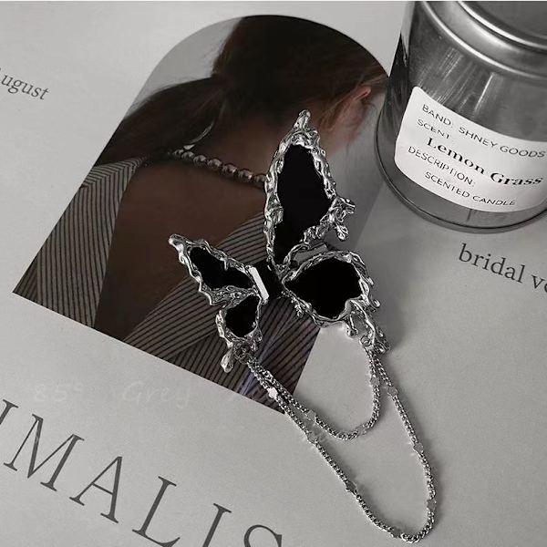 Svart fjäril strass brosch