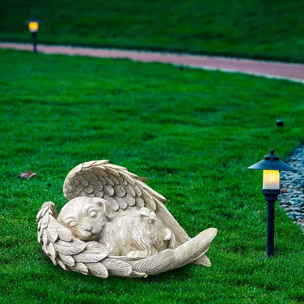 Sovende engel med vinger dekorativ harpiks dyreminde statue