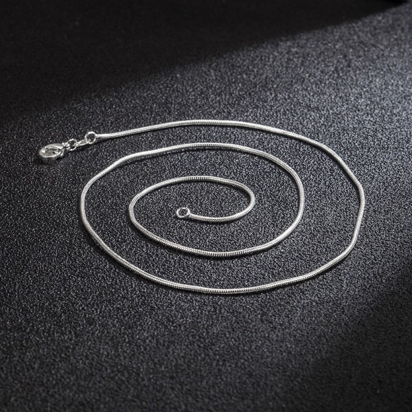1 mm:n pyöreä käärmeketjukaulakoru hopeaa - hummerikynsilukitus 40+5 cm